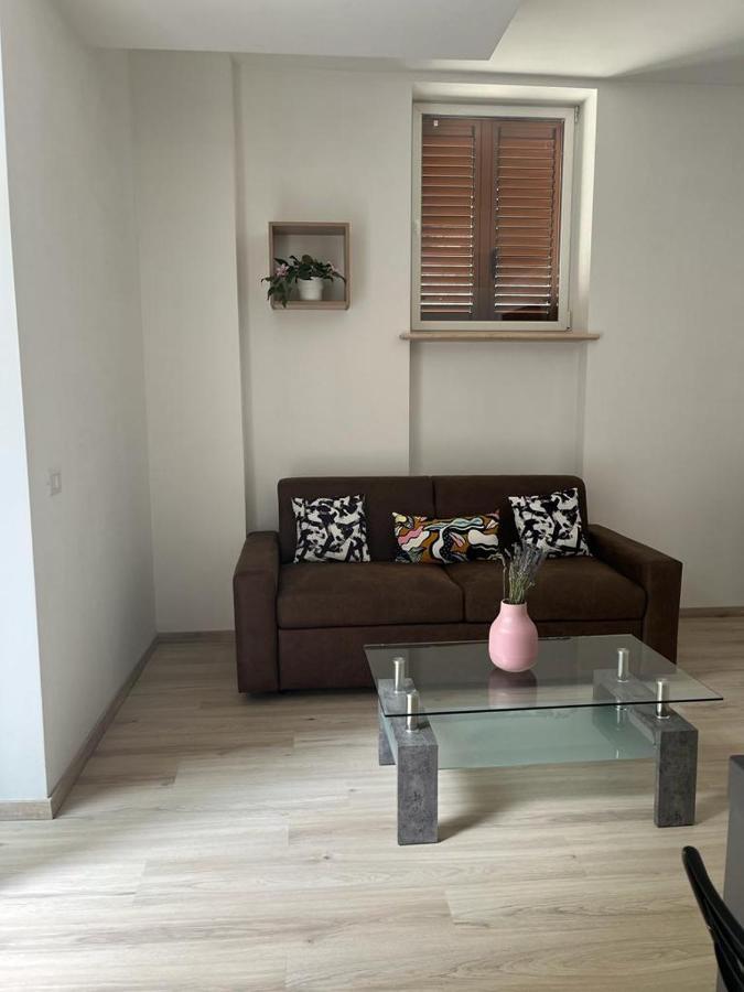 Villa Milano Apt. N. 1 Milão Exterior foto
